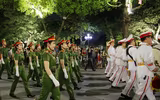 Ngắm những 